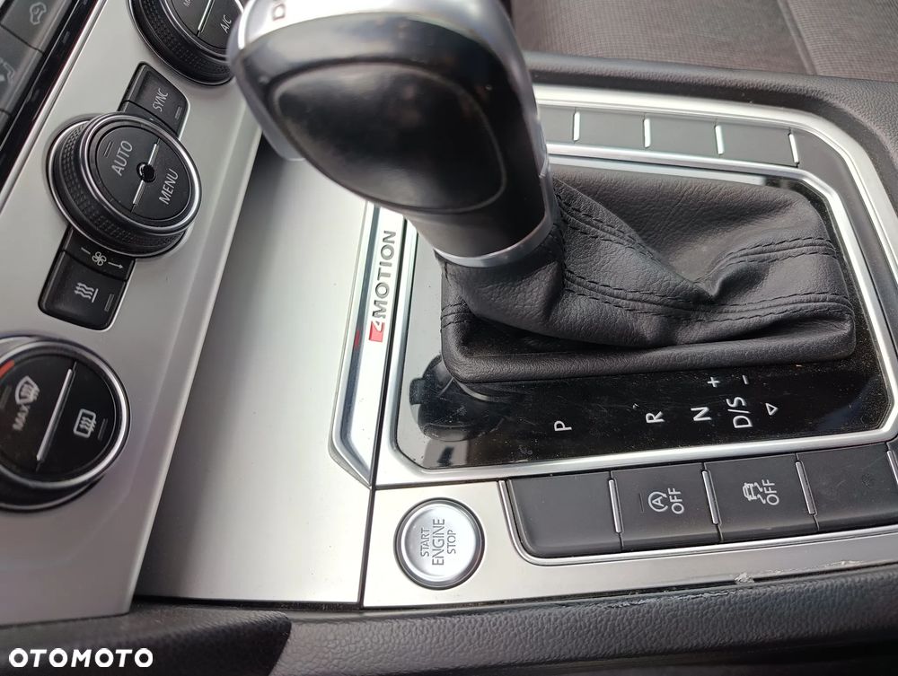 Volkswagen Passat 2.0 TDI BMT SCR 4Mot Comfortline DSG7 - 16