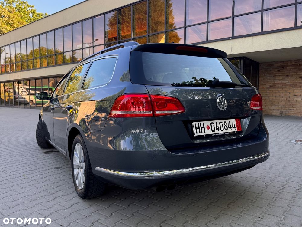 Volkswagen Passat 2.0 TDI DSG Highline - 4