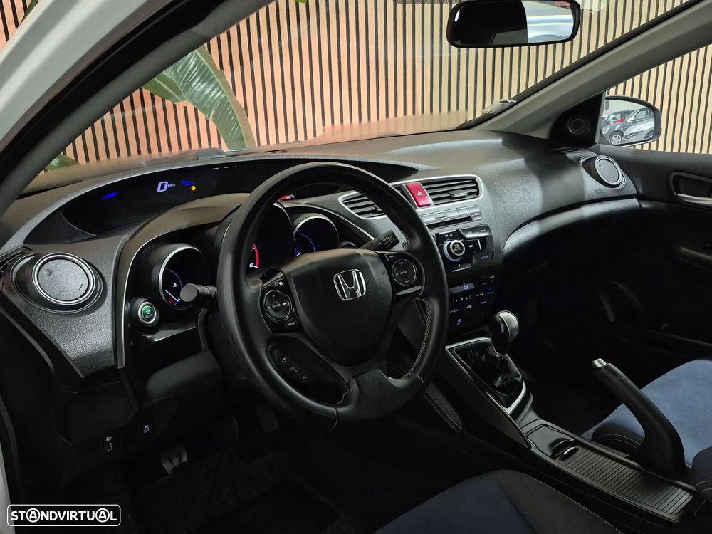 Honda Civic Tourer 1.6 i-DTEC Elegance - 8