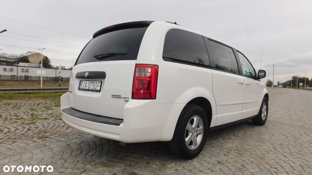 Dodge Grand Caravan 3.8 SXT - 12
