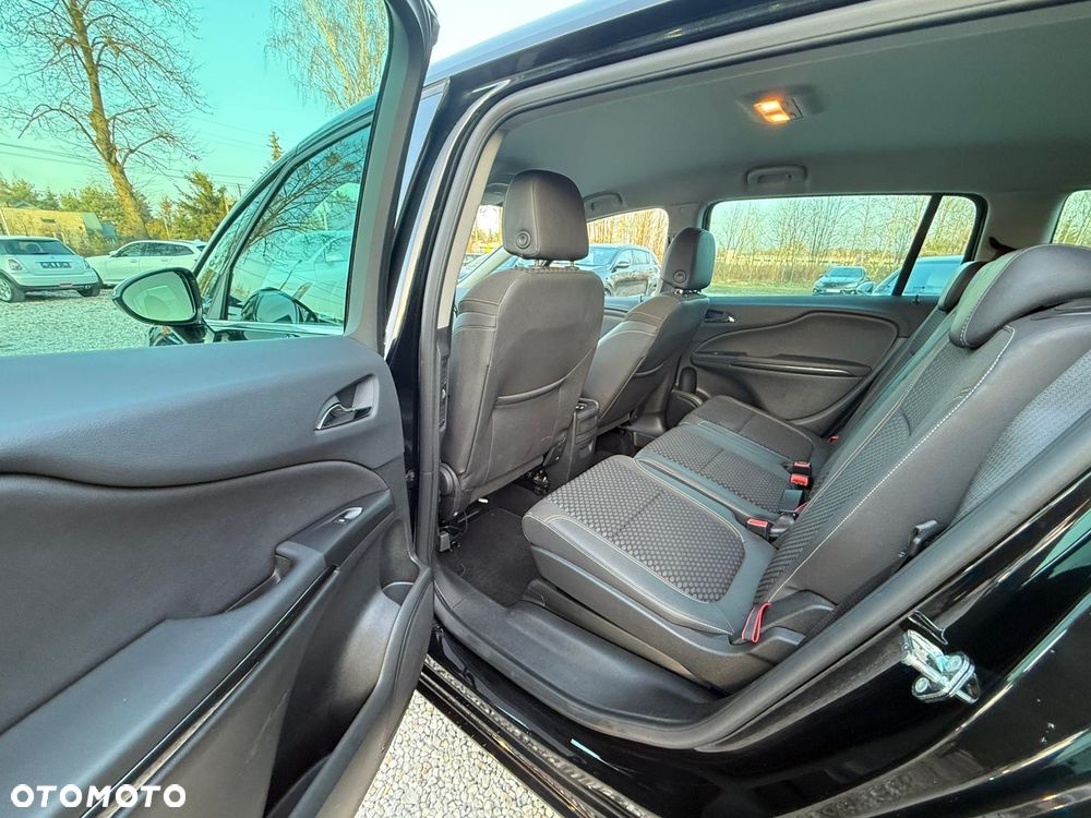 Opel Zafira 1.4 Turbo Business Edition - 20