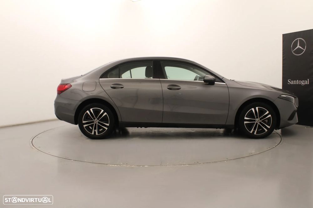 Mercedes-Benz A 250 Limousine e - 4