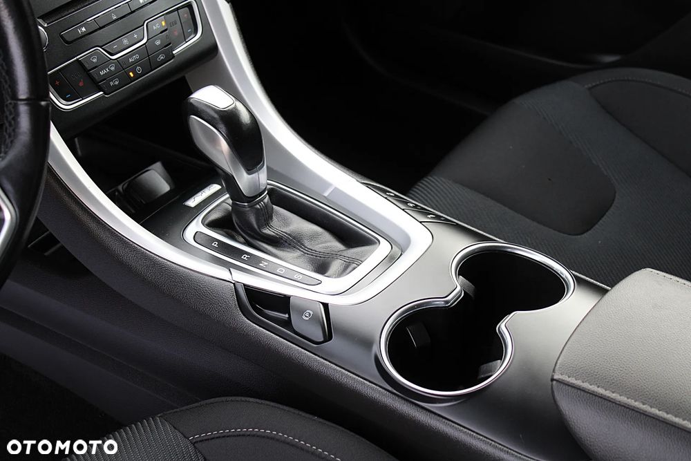 Ford Mondeo - 19