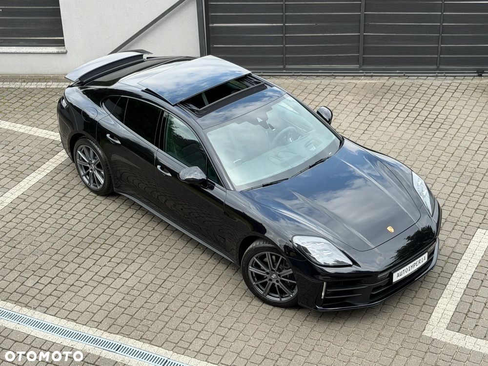 Porsche Panamera 4 - 10
