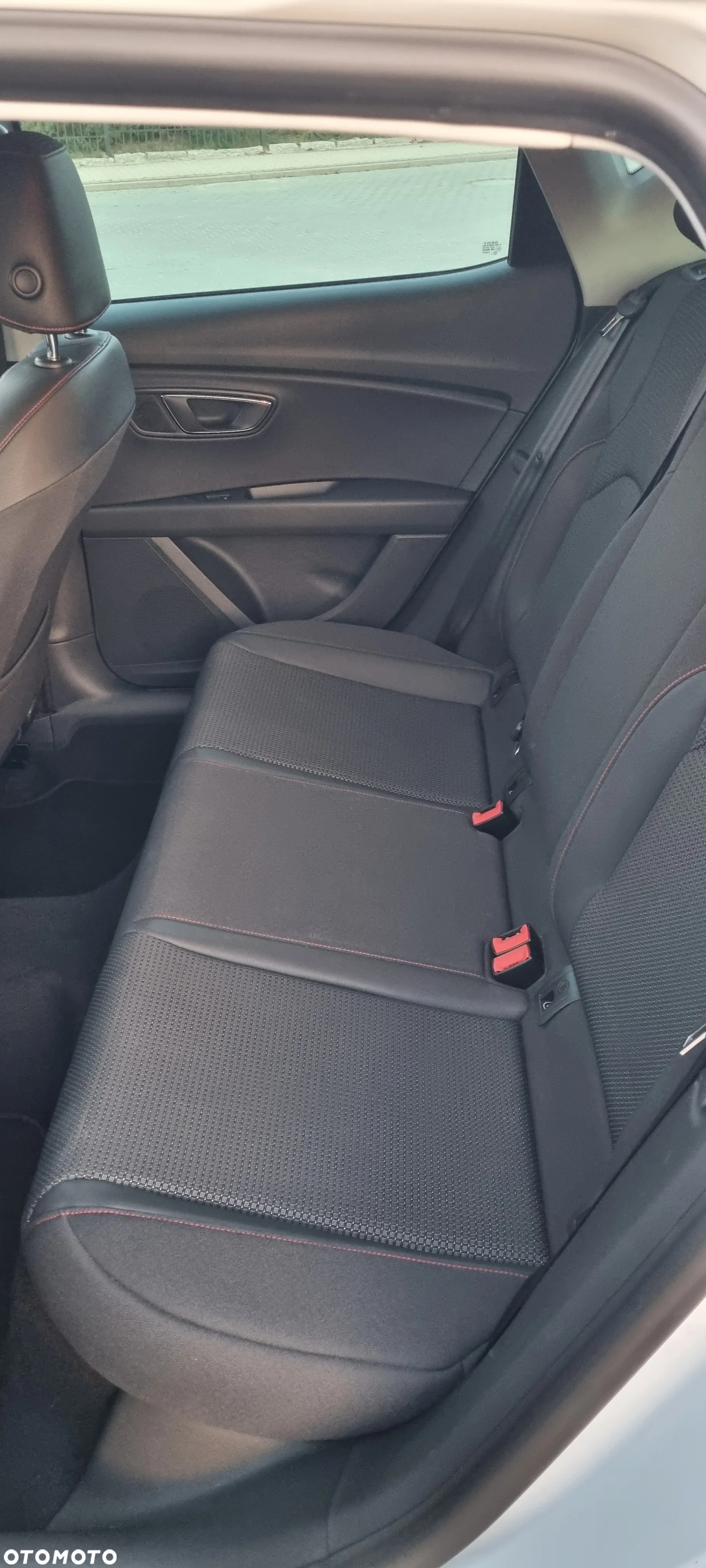 Seat Leon 2.0 TDI DPF FR - 11