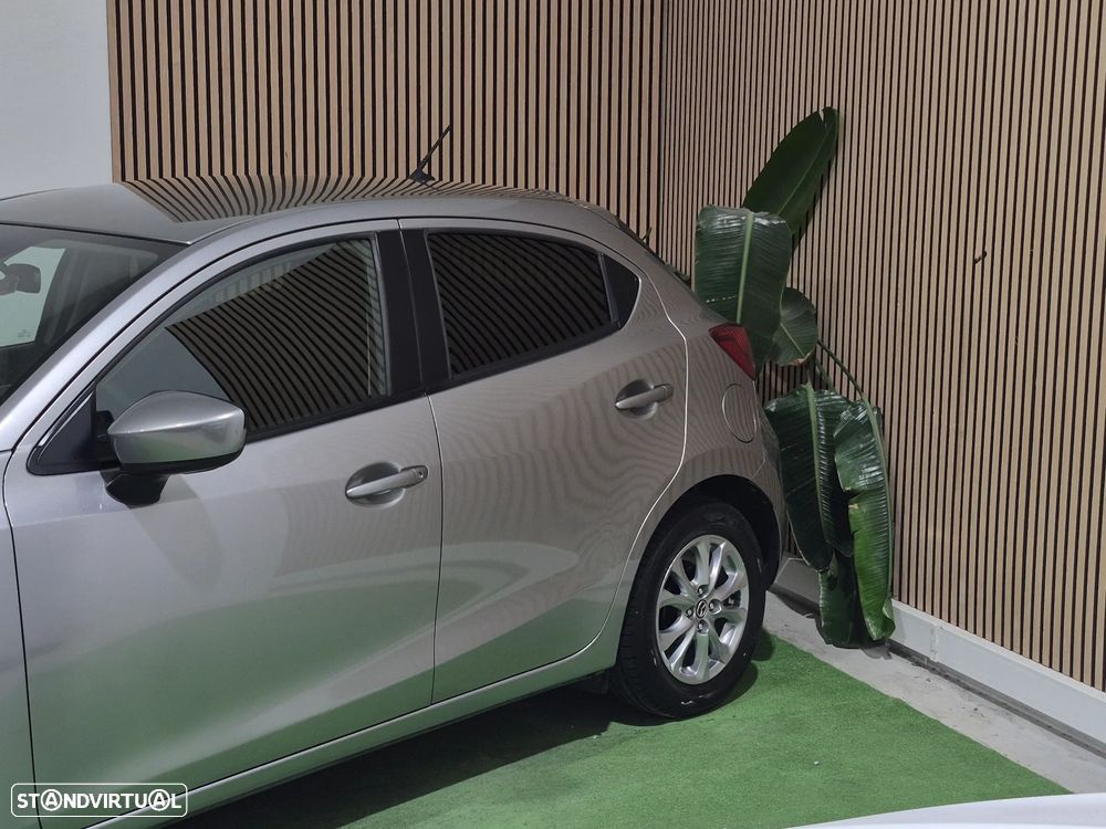 Mazda 2 1.5 Sky.Evolve Navi - 3