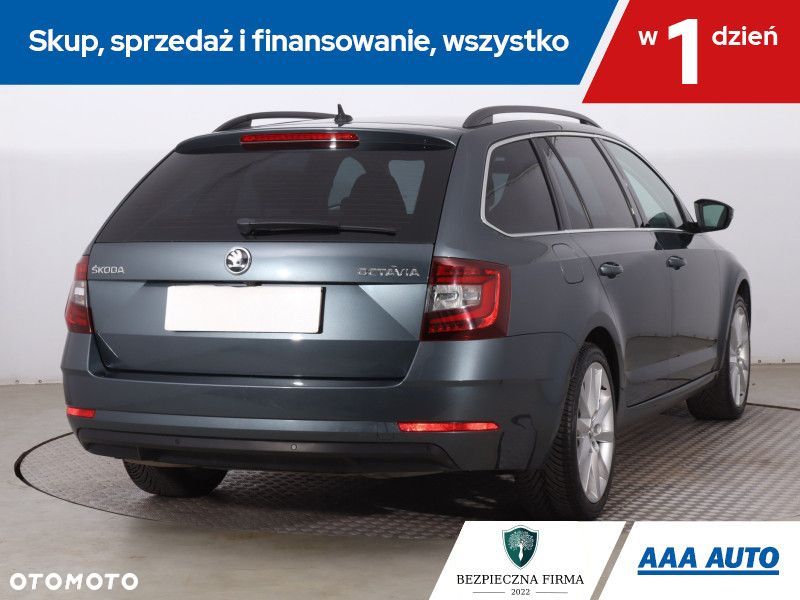 Skoda Octavia - 7