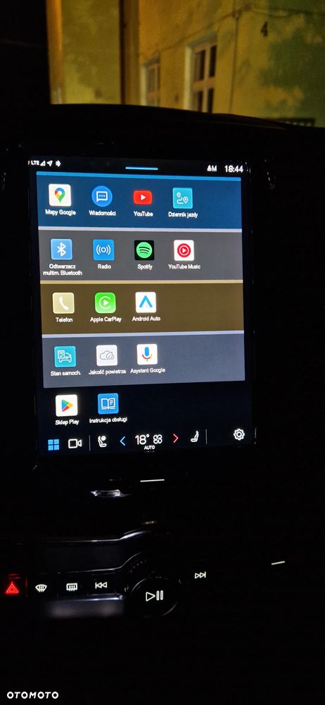 Volvo XC 60 B4 D Plus Dark - 19