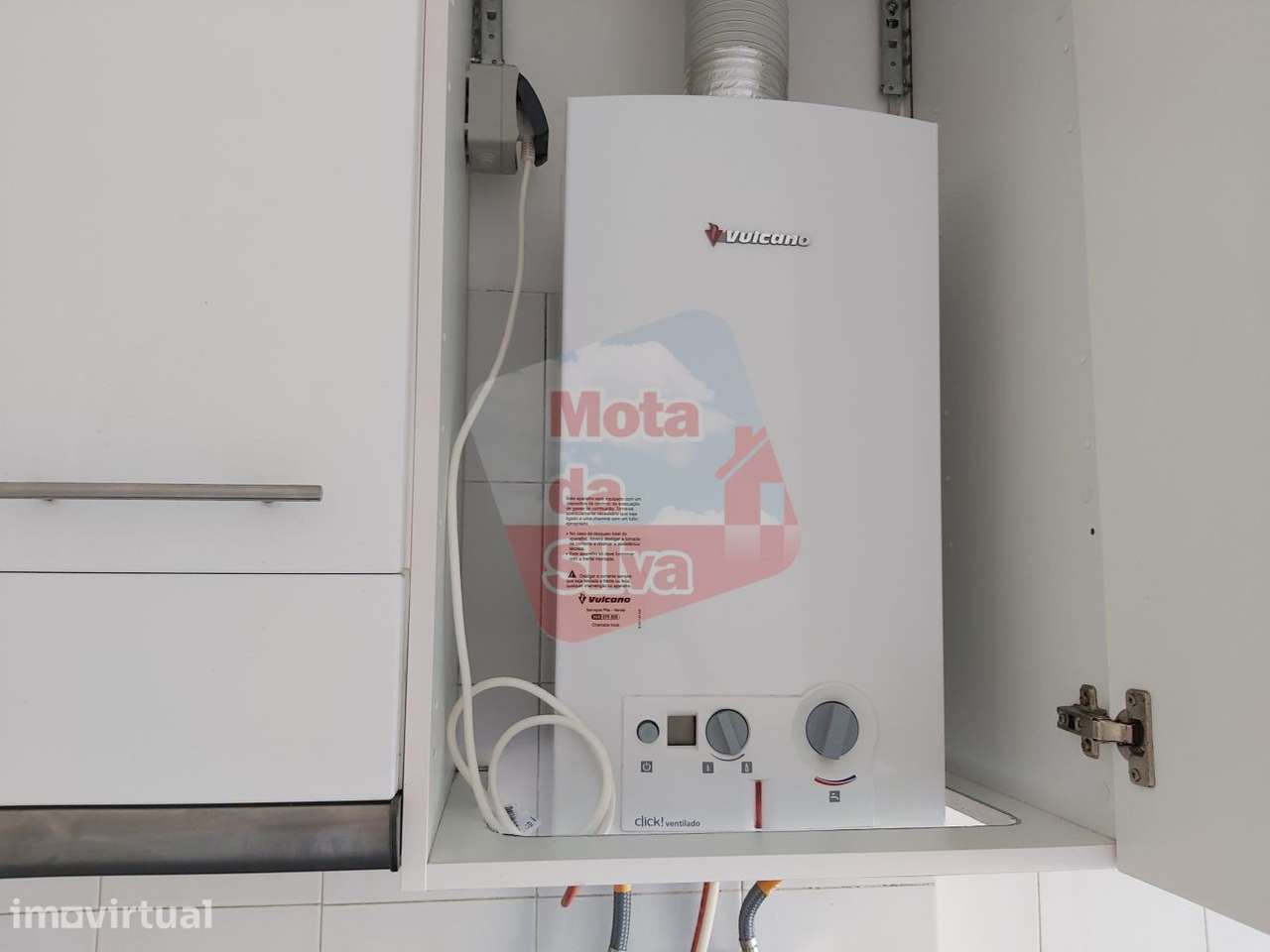 Excelente apartamento T3 para arrendamento em Cova da Piedade, Centro - Grande imagem: 4/16