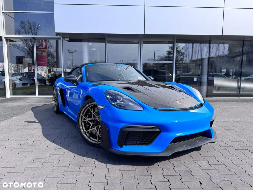 Porsche 718 Spyder - 1