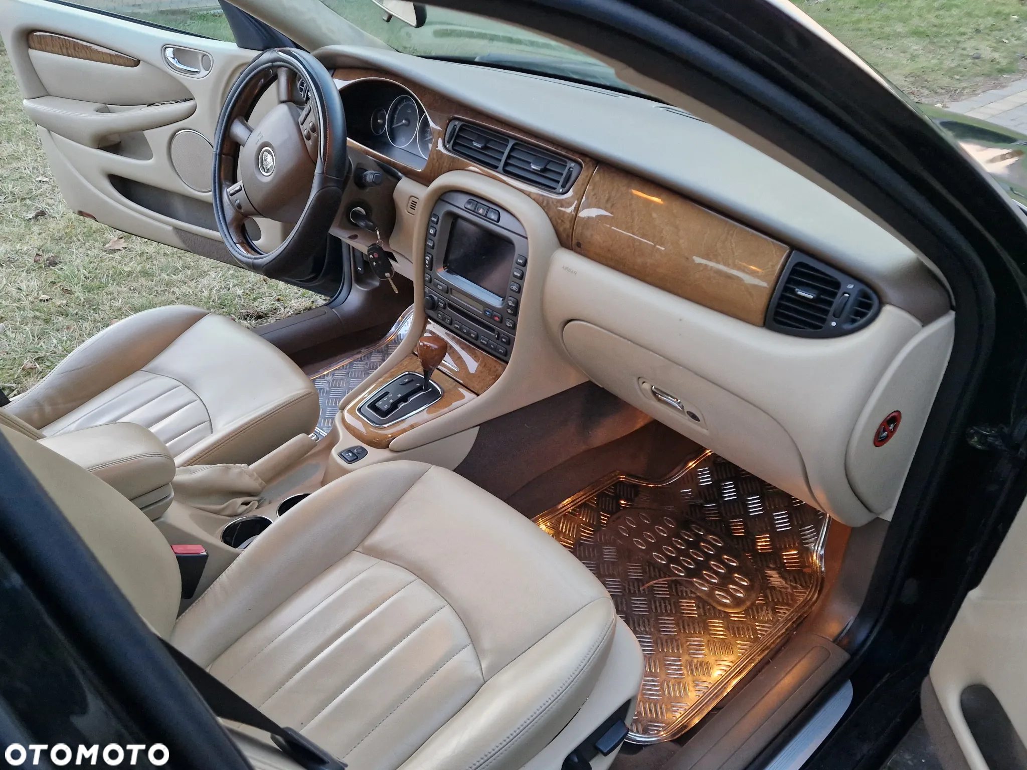 Jaguar X-Type 3.0 Executive - 17