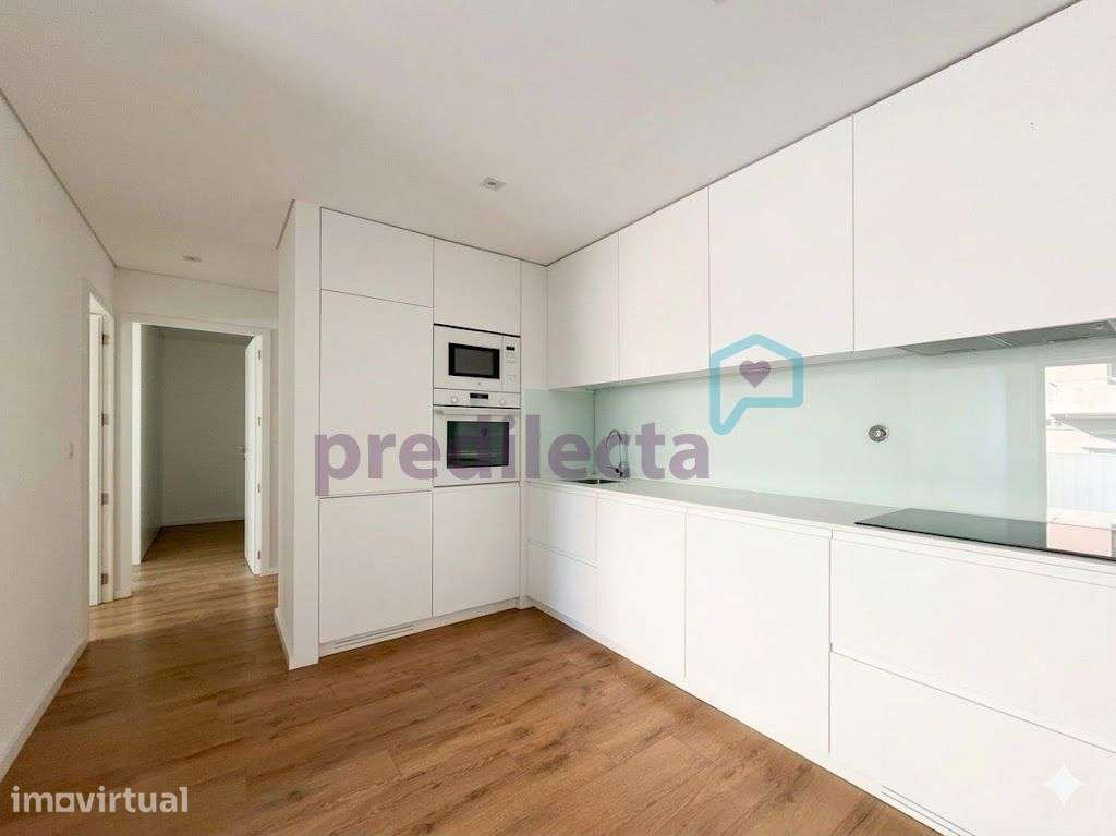 REF4179 - T2 Kit com garagem, um quarto com suite  – Hospital de S. - Grande imagem: 3/13