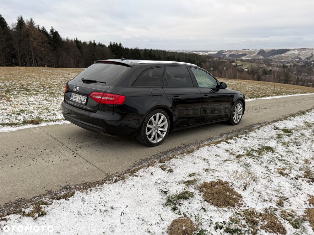 Audi A4 Avant 2.0 TDI Limited Edition - 5