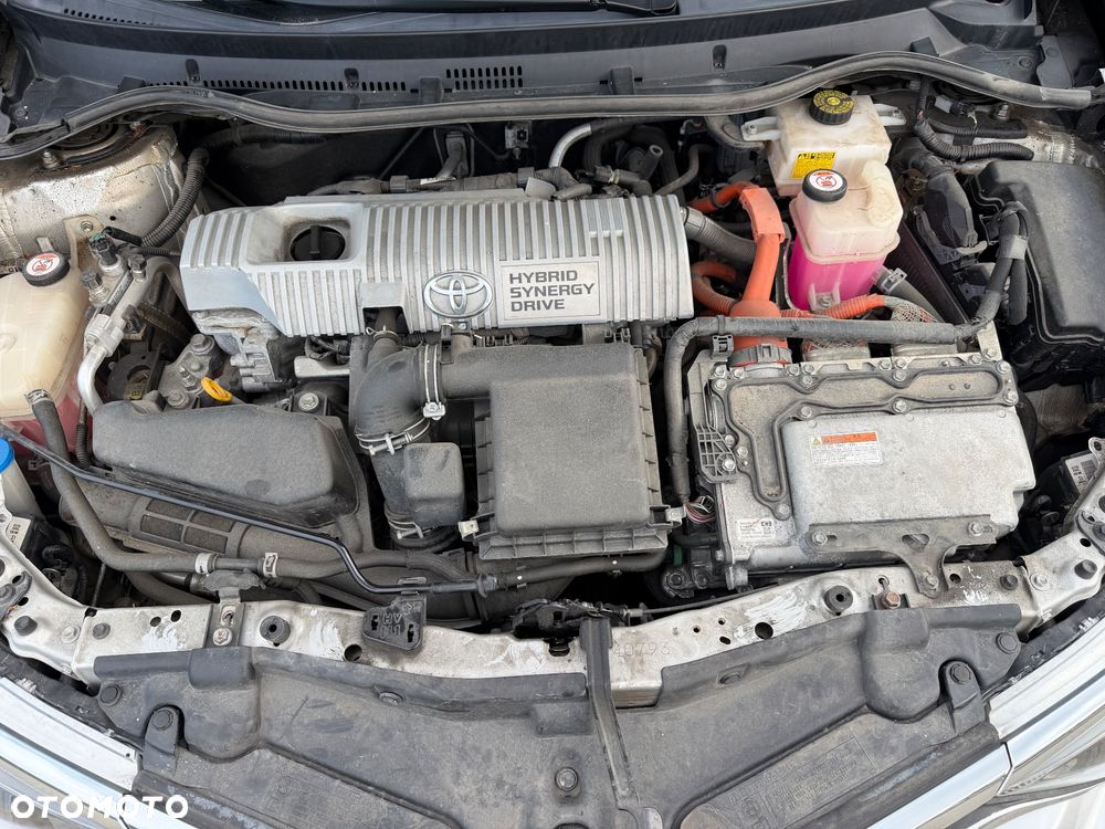 Toyota Auris 1.8 HSD Prestige NAVI - 36
