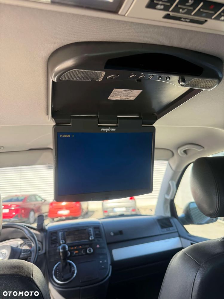 Volkswagen Multivan - 28