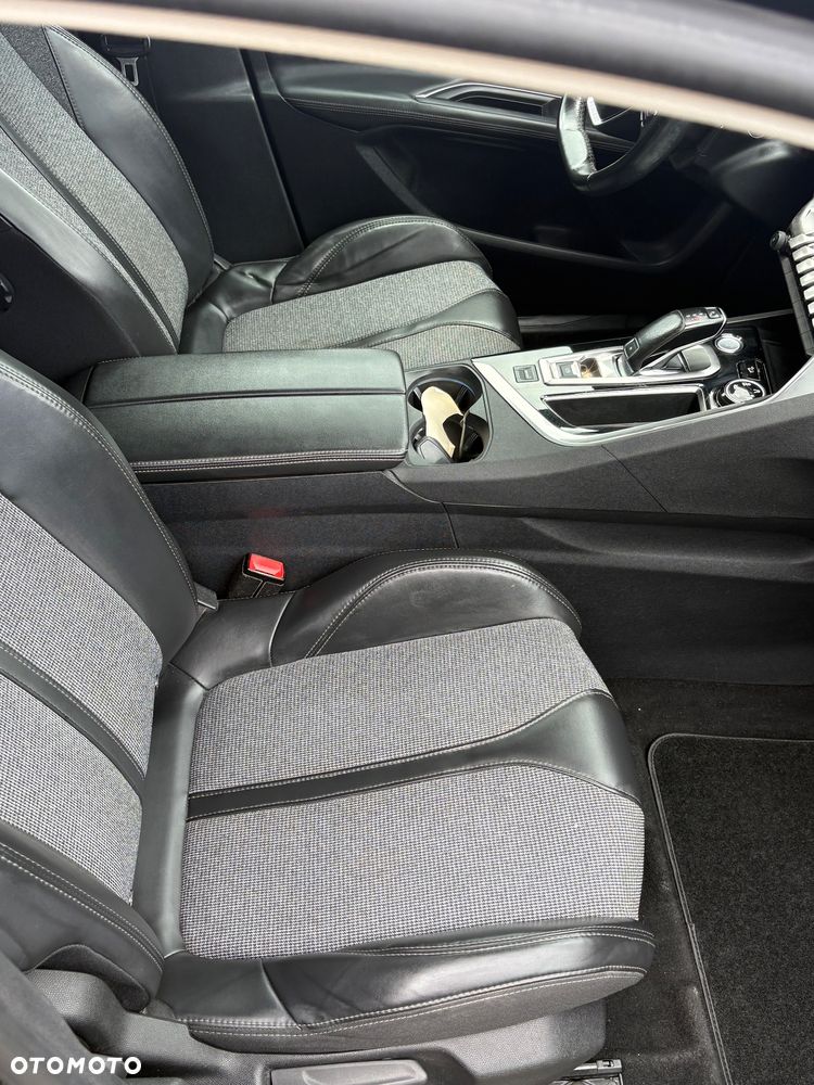 Peugeot 3008 BlueHDi 120 EAT6 Stop & Start Allure - 27