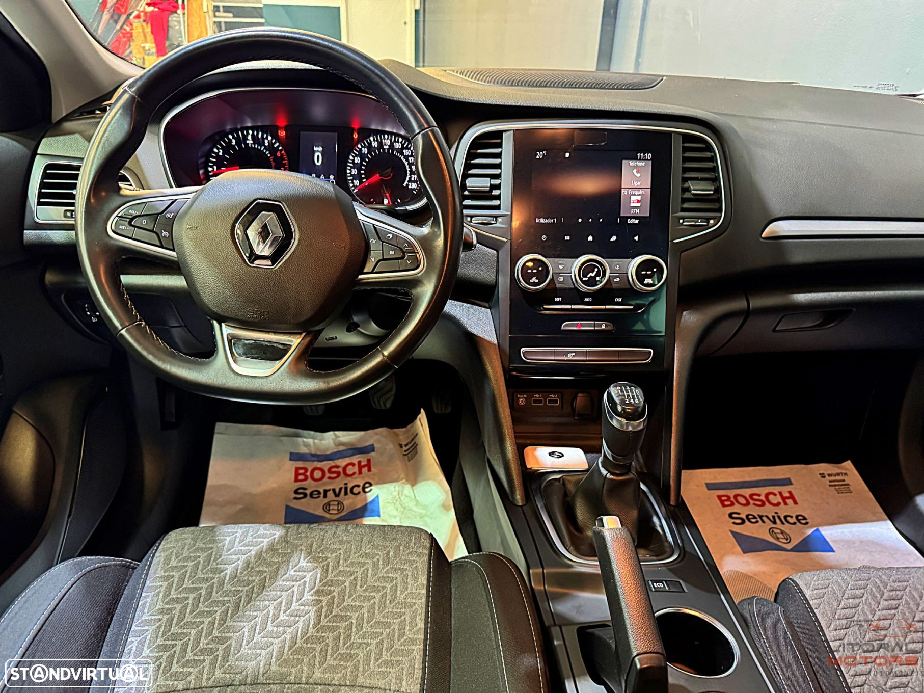 Renault Mégane Sport Tourer 1.3 TCe Limited - 19