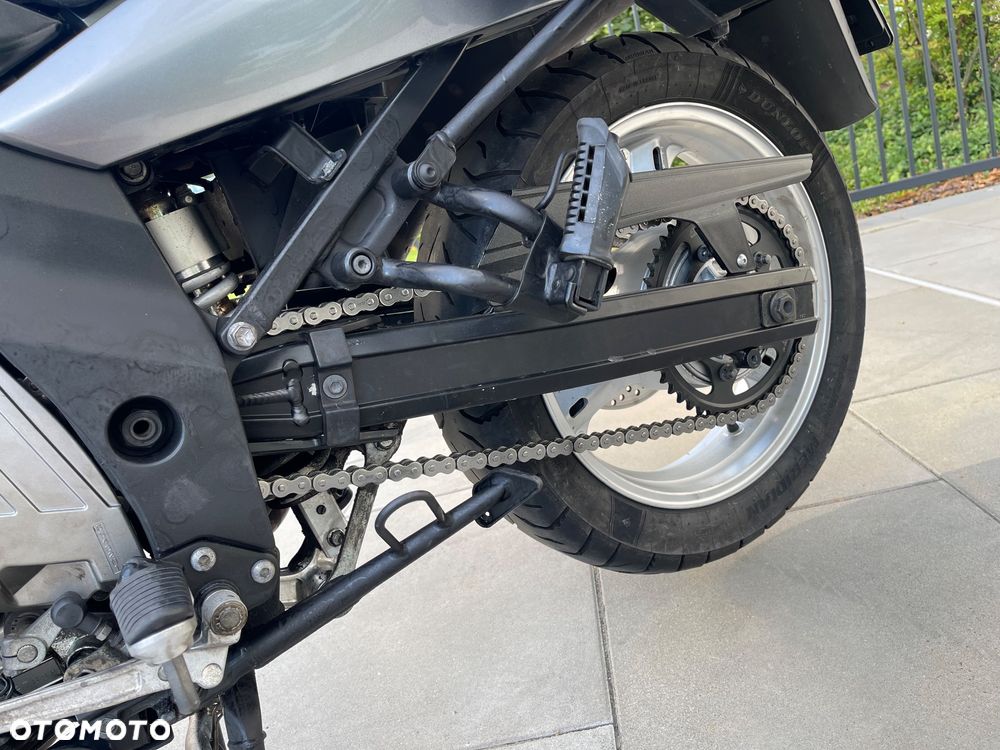 Suzuki V-STROM - 9
