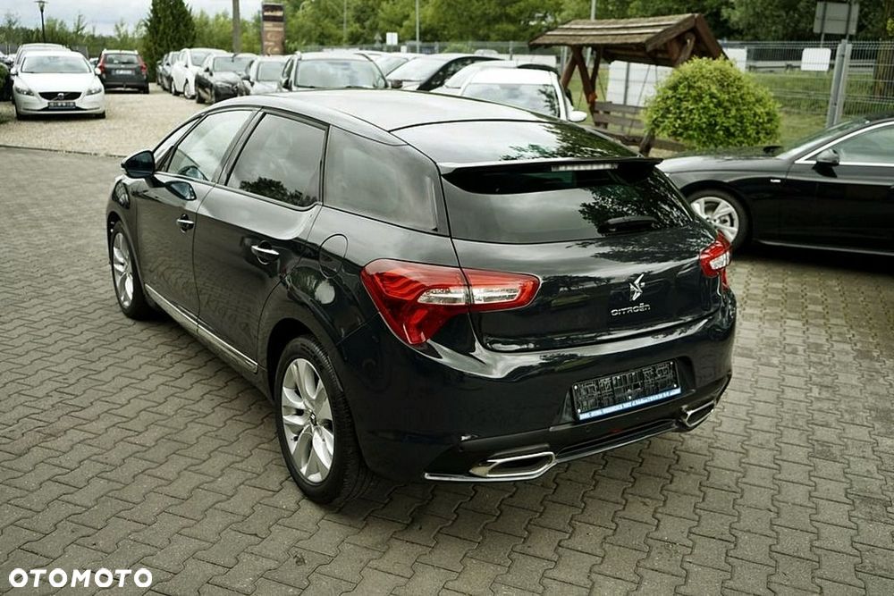 Citroën DS5 - 5