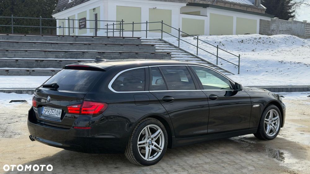 BMW Seria 5 520d - 5