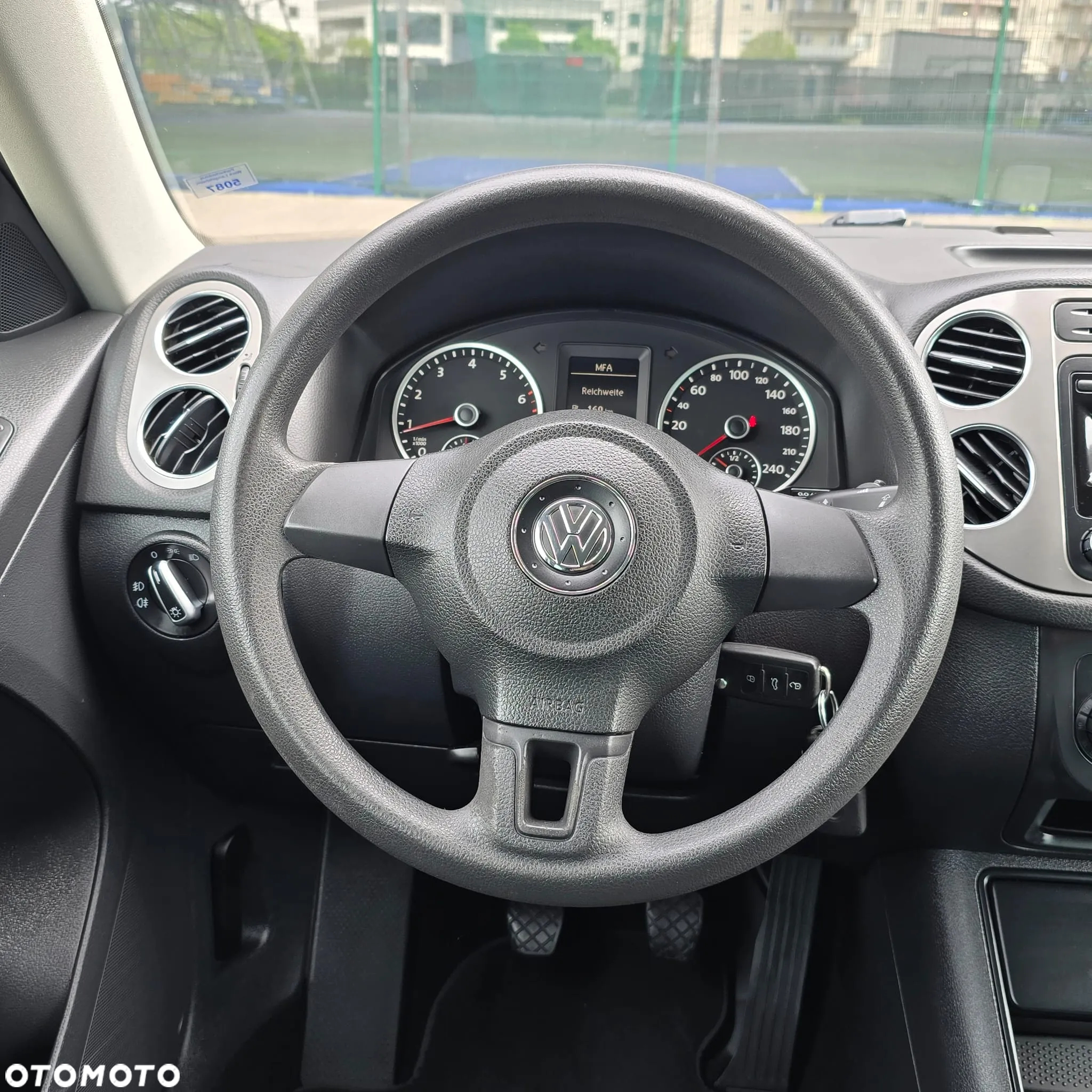 Volkswagen Tiguan - 28