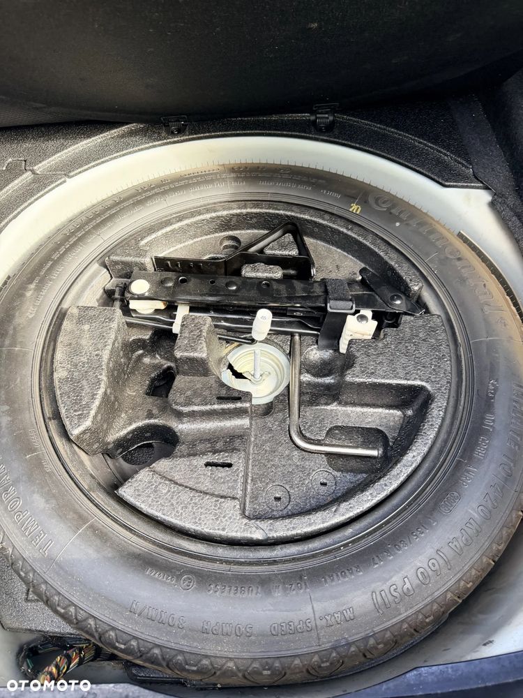 BMW Seria 5 - 34