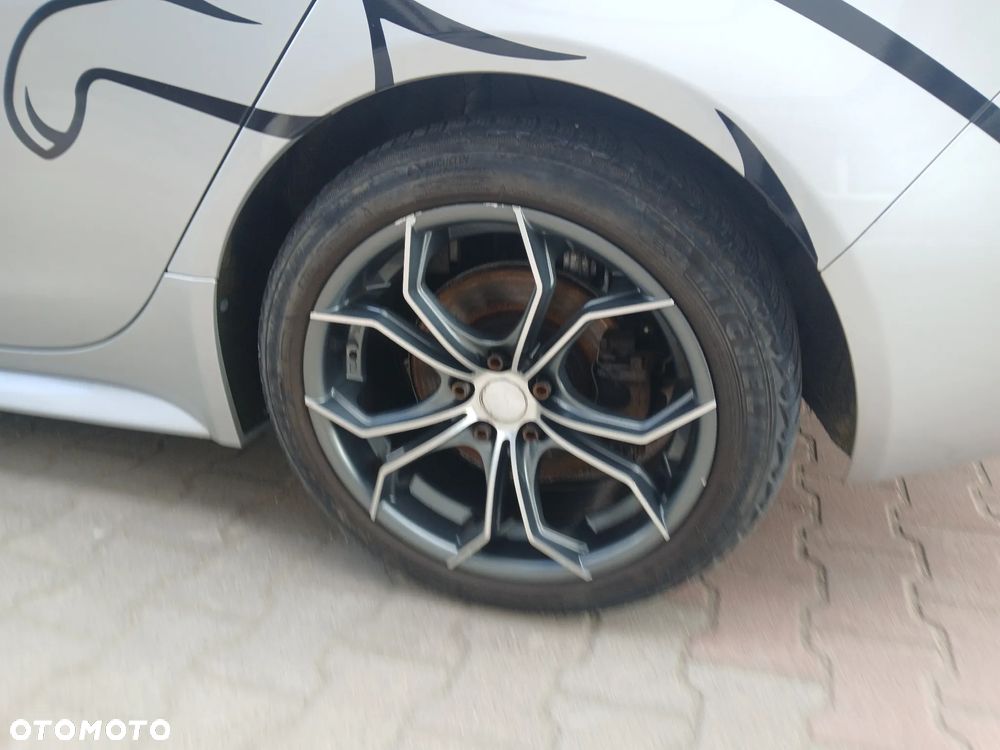 Jaguar XE 20d R-Sport Ingenium Edition - 22