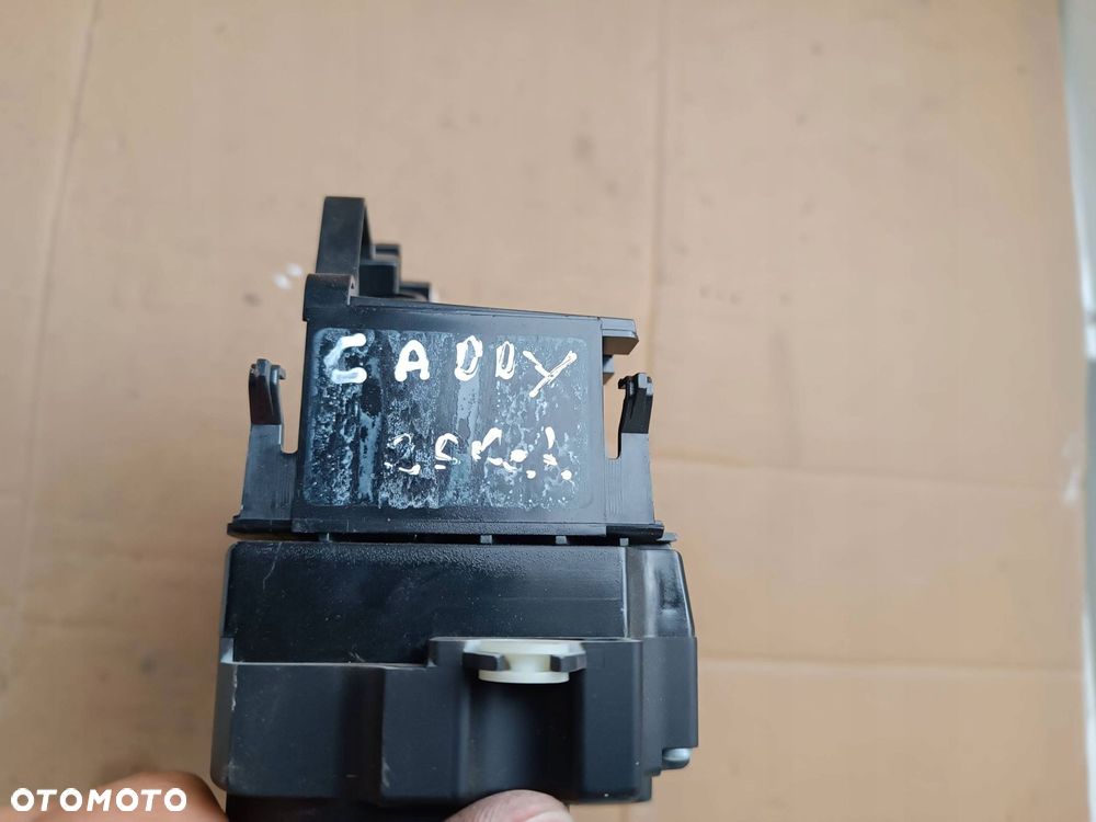 volkswagen caddy 2008 Środek panel klimatyzacji - 3