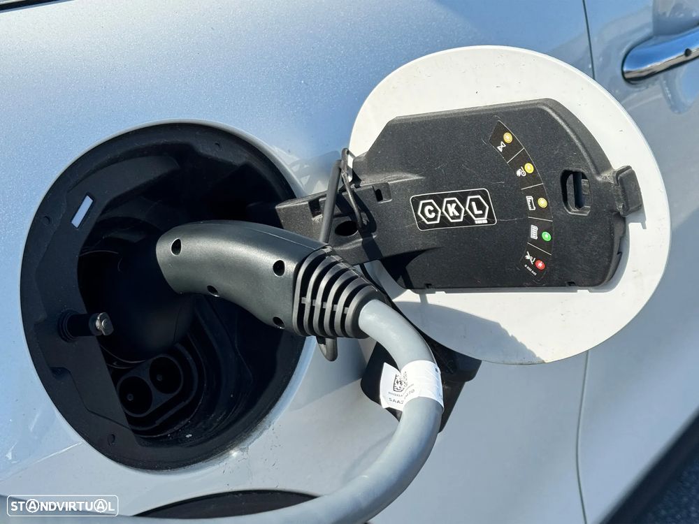 MINI 3 Portas Cooper SE - 11