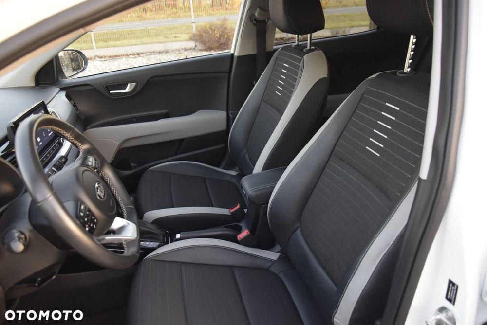 Kia Stonic 1.0 T-GDI M DCT - 16