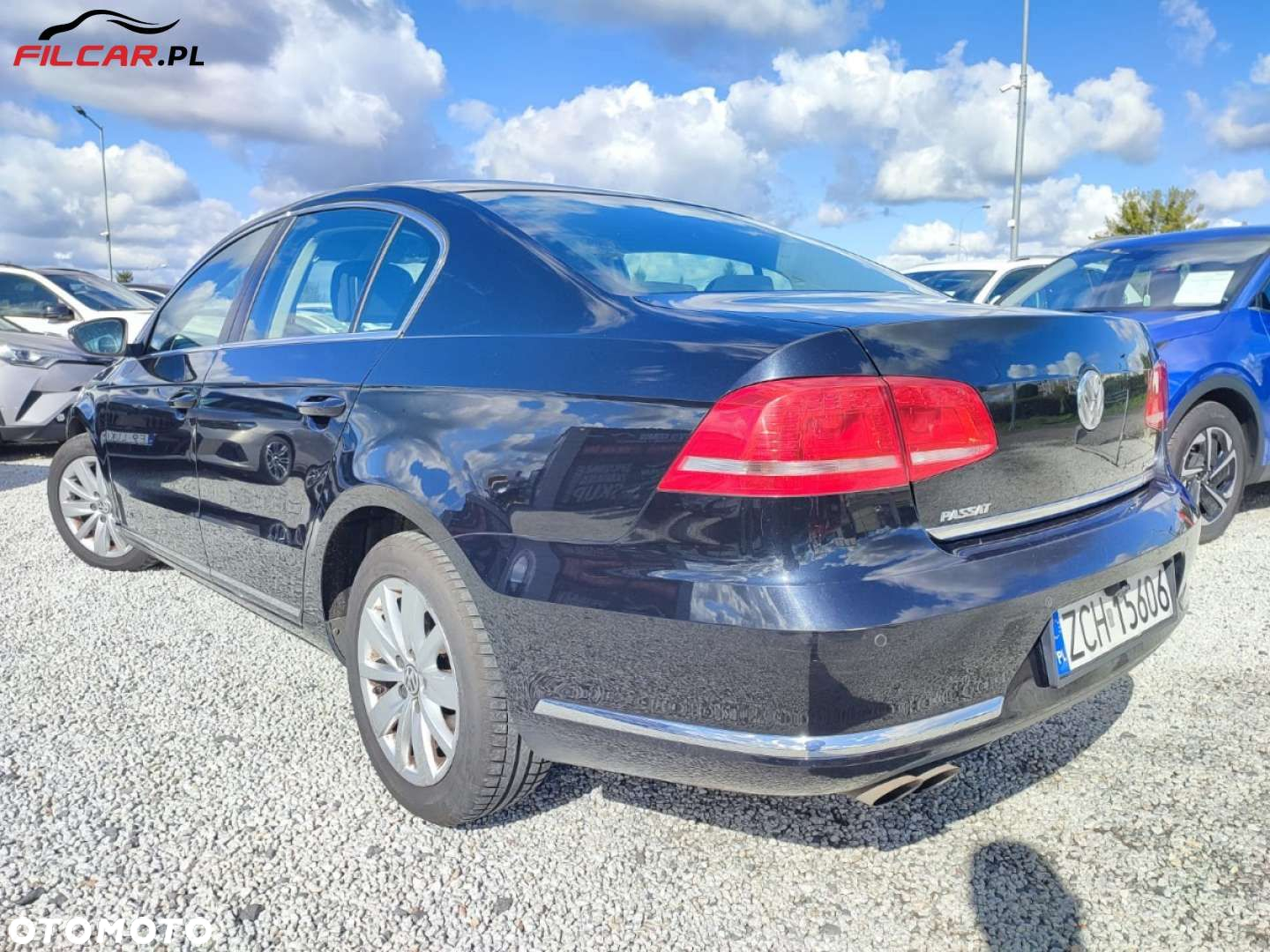 Volkswagen Passat - 4