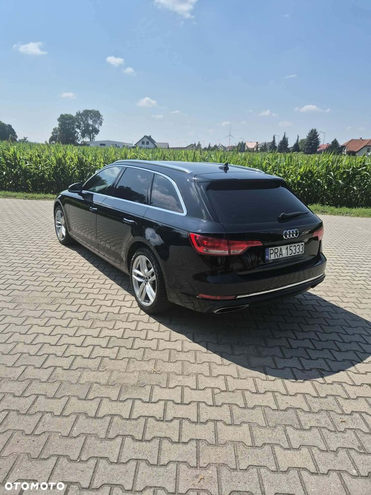 Audi A4 Avant 45 TFSI quattro S tronic S line - 10