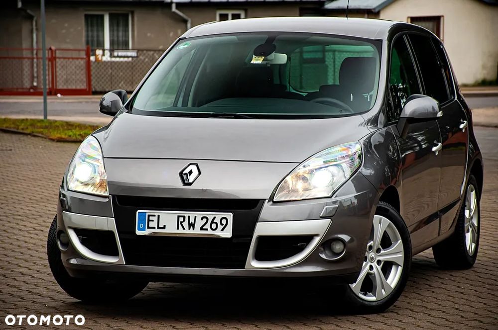 Renault Scenic 2.0 16V Privilege CVT - 1