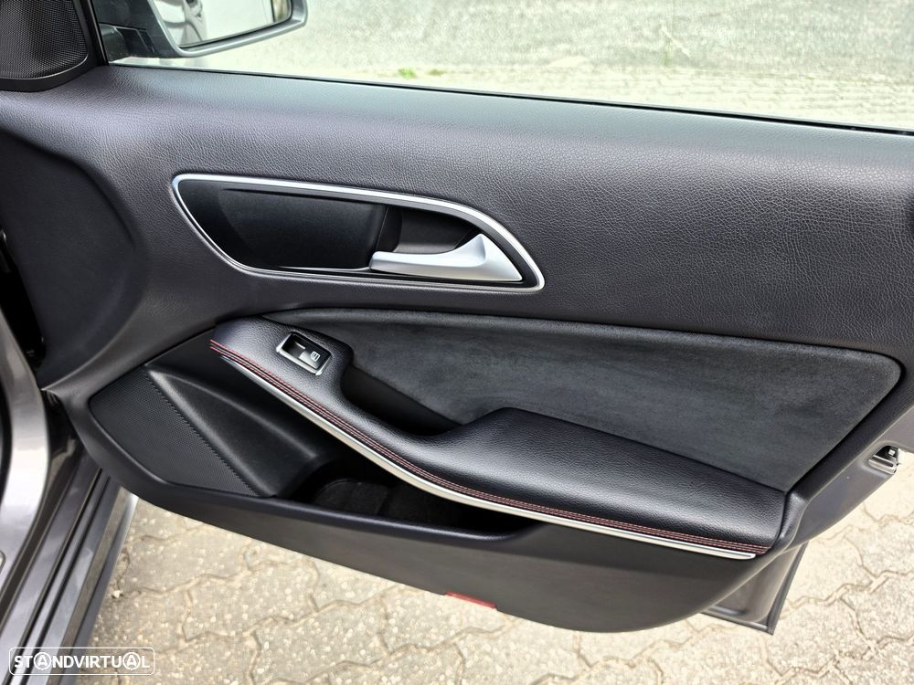 Mercedes-Benz A 180 CDi BE Edition AMG Line - 34