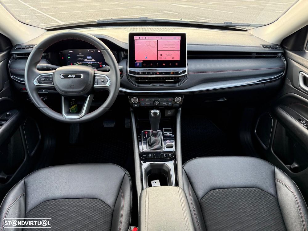 Jeep Compass 1.3 TG Trailhawk - 13