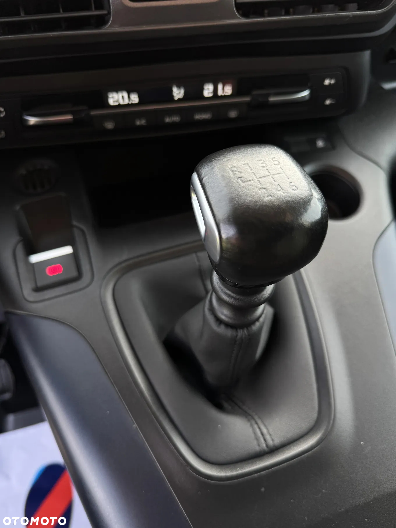 Peugeot Rifter 1.2 PureTech Active Pack S&S - 40