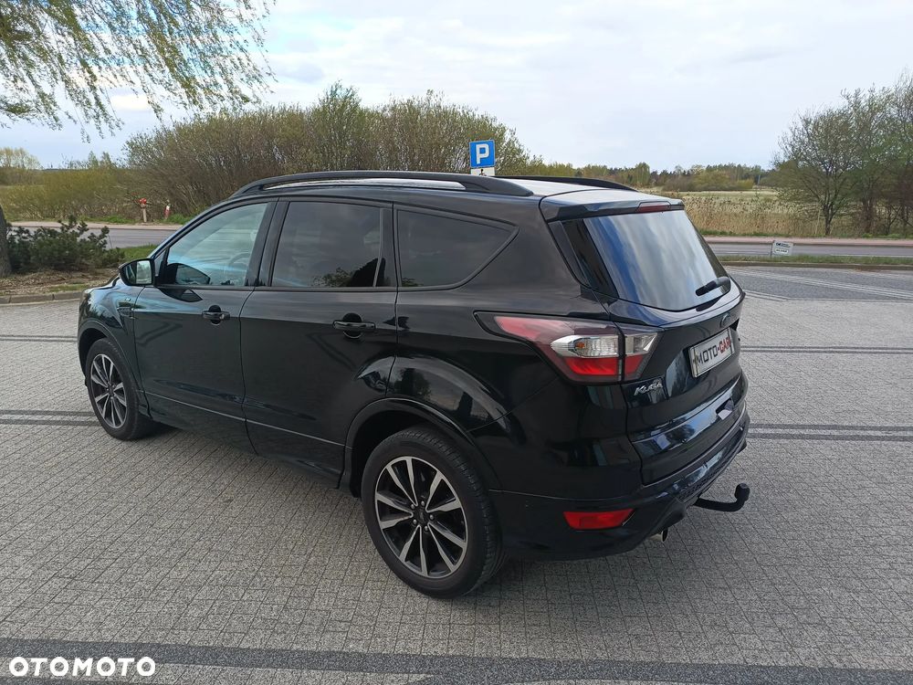 Ford Kuga - 4
