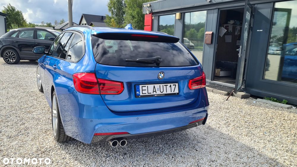 BMW Seria 3 320d M Sport - 40