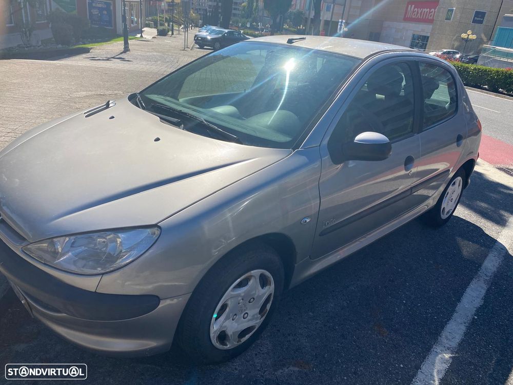 Peugeot 206 1.1 Color Line - 1