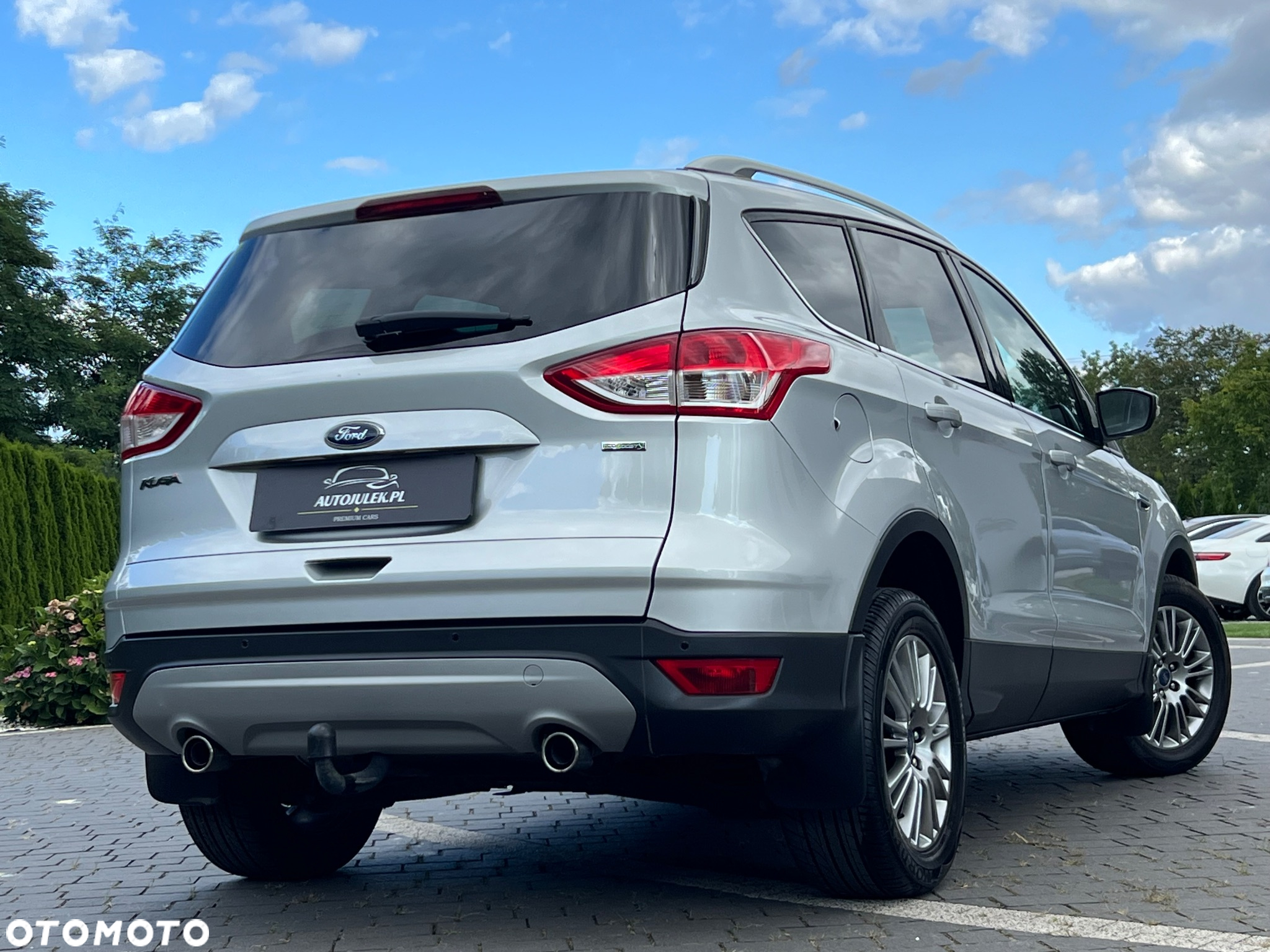 Ford Kuga 1.6 EcoBoost 2x4 Titanium - 12