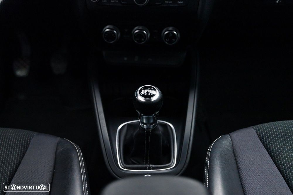 Audi A1 Sportback 2.0 TDI S line Sport Pack - 44