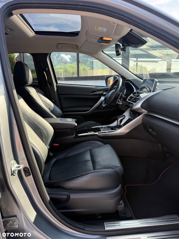 Mitsubishi Eclipse Cross 1.5 T GPF Intense Pro CVT 4WD - 31