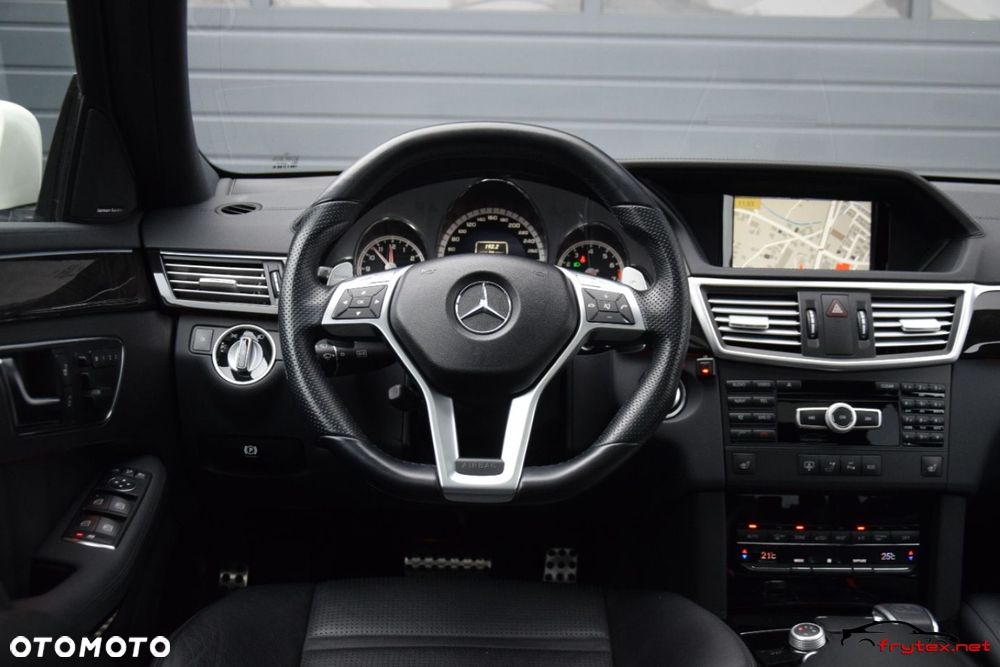 Mercedes-Benz Klasa E - 33