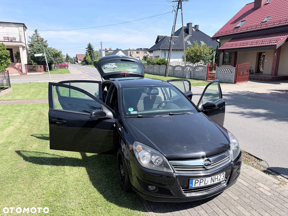 Opel Astra 1.4 - 15