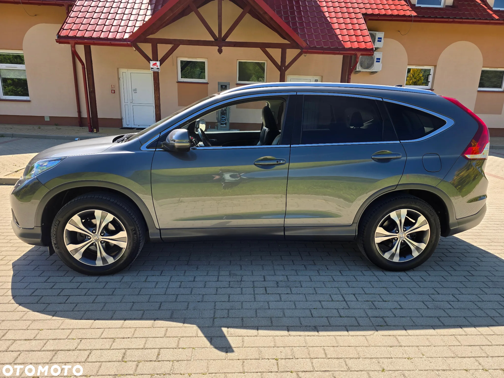 Honda CR-V 2.0i-VTEC 4WD Executive - 17