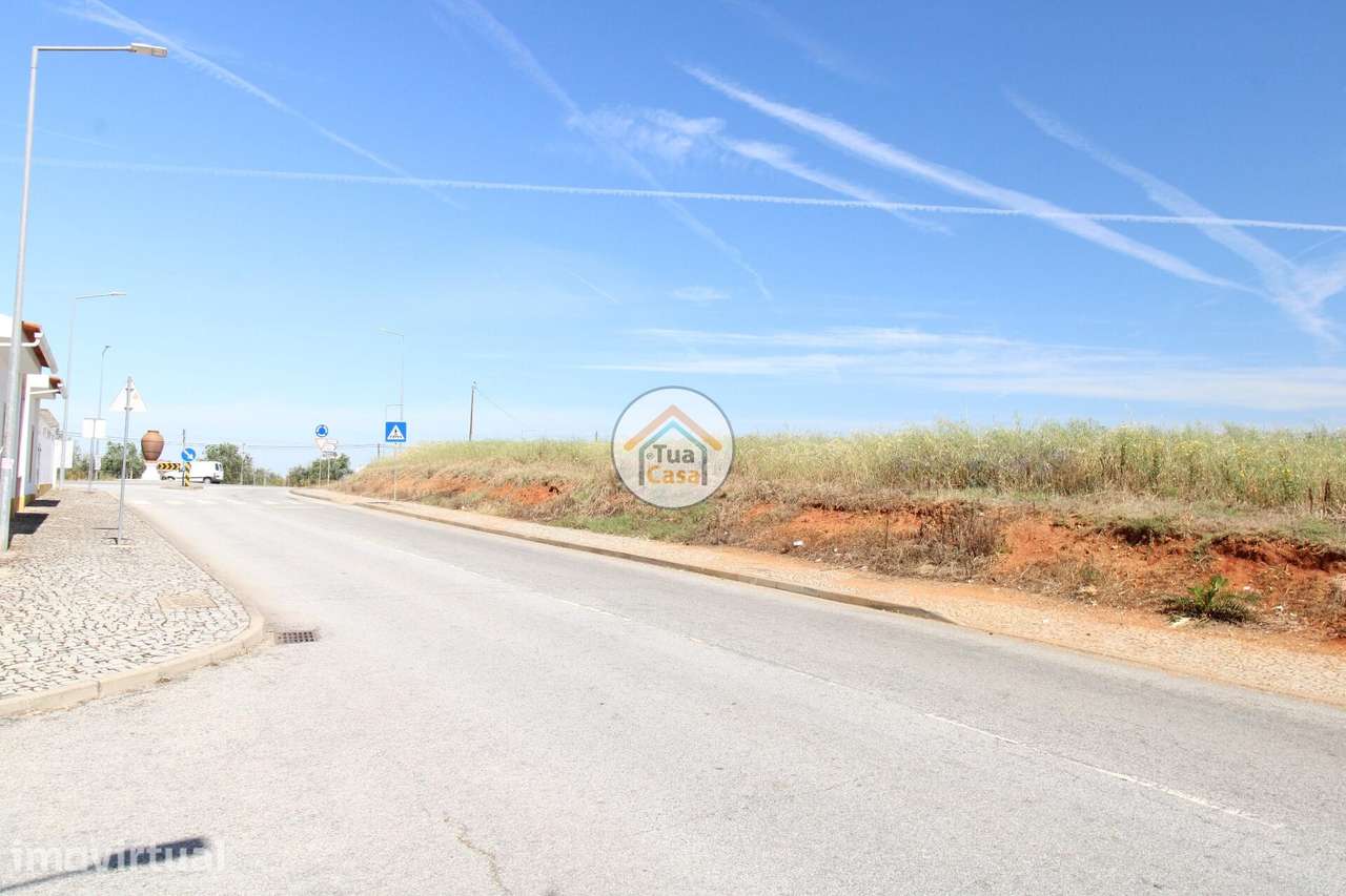 Terreno de 12.500 m2 com viabilidade de construção para diversos fins - Grande imagem: 5/19