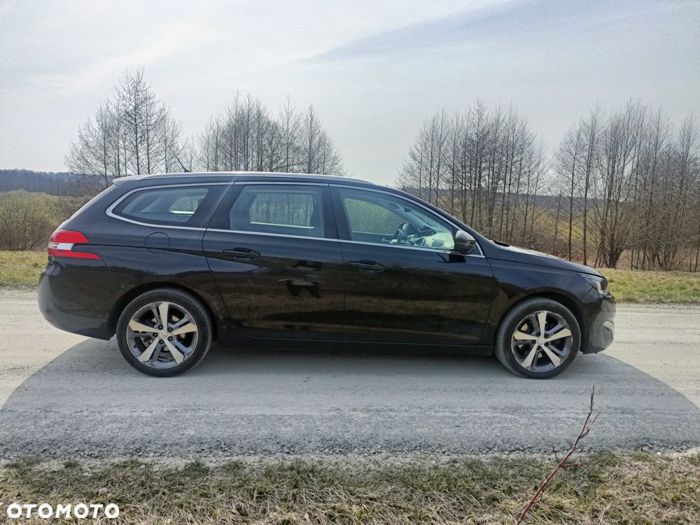 Peugeot 308 - 7