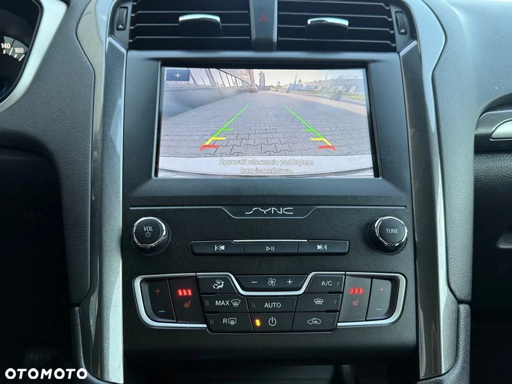 Ford Mondeo SW 2.0 TDCi Titanium PowerShift - 31