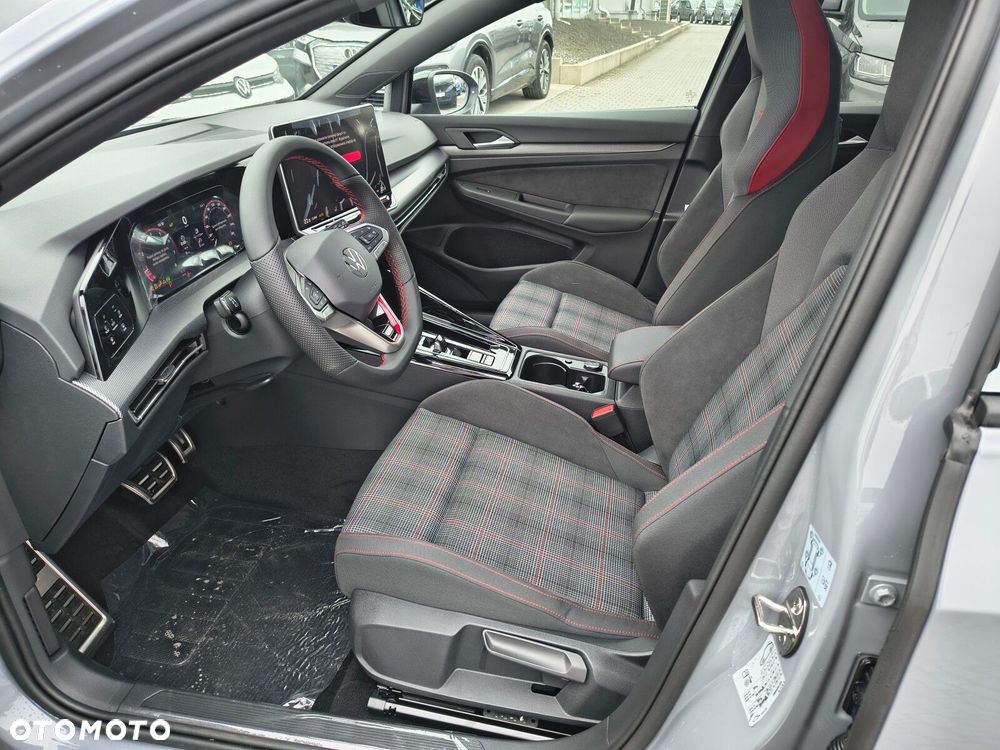 Volkswagen Golf 2.0 TSI GTI DSG - 14