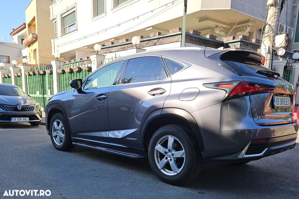 Lexus Seria NX 300h AWD Executive Plus - 3